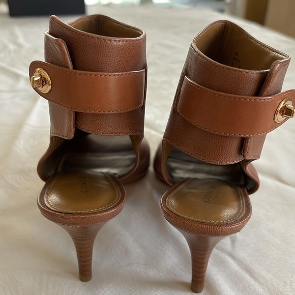 Coach Marietta Burnish Calf Turnlock Booties ginger color - Picture 2 of 9